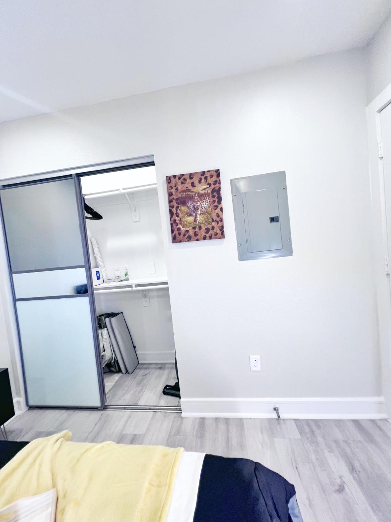 6 Min To Deep Ellum Apartman Dallas Kültér fotó